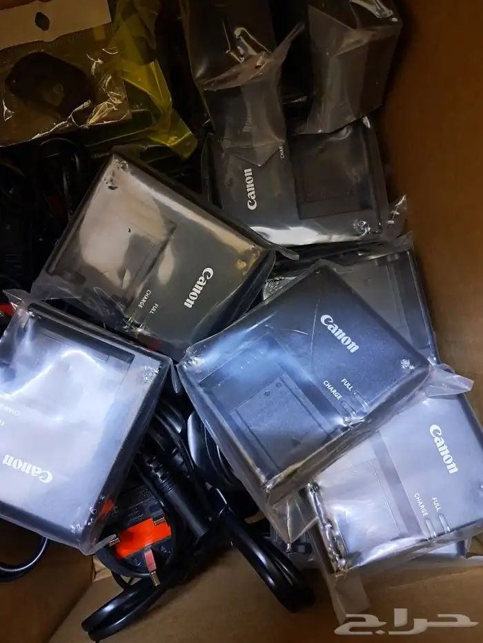 شاحن وبطاريات كانون نيكون 0