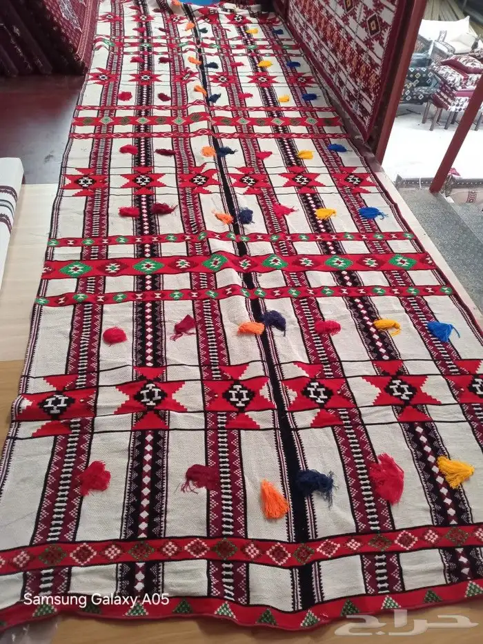 طاولات وكراسي 14