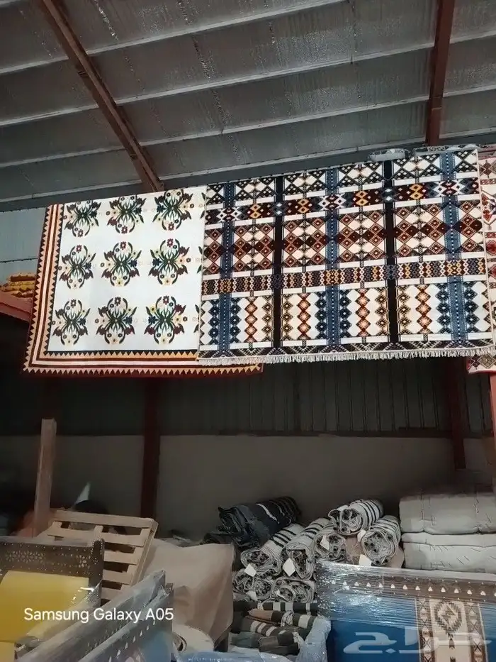 طاولات وكراسي 17