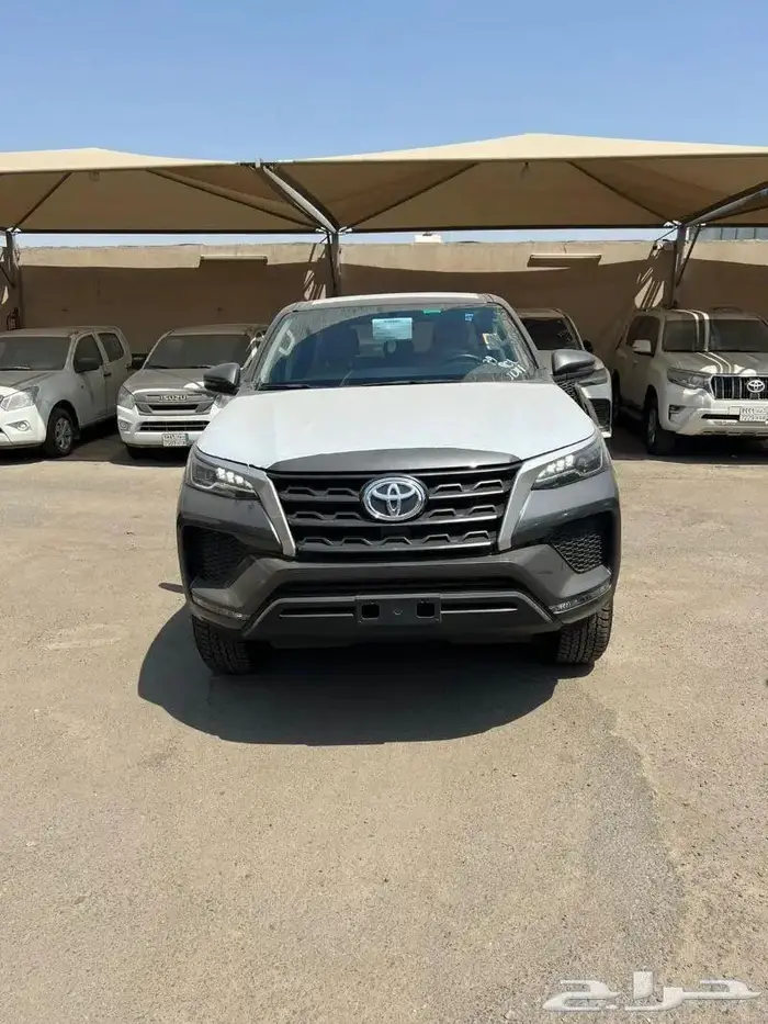 تويوتا فورشنر GX2 بدون دبل بنزين 2024 0