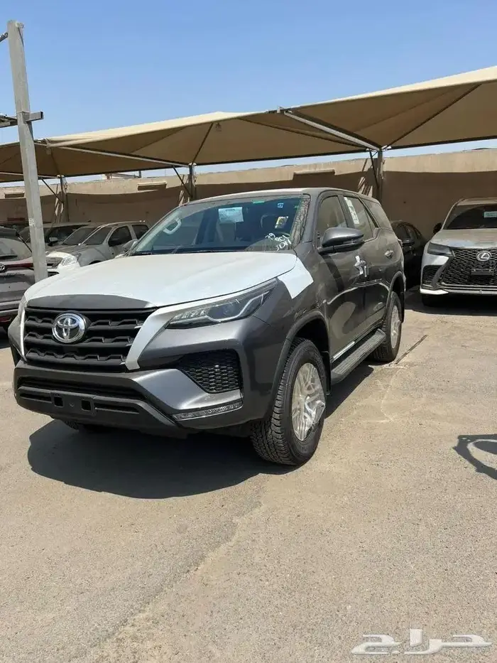 تويوتا فورشنر GX2 بدون دبل بنزين 2024 1