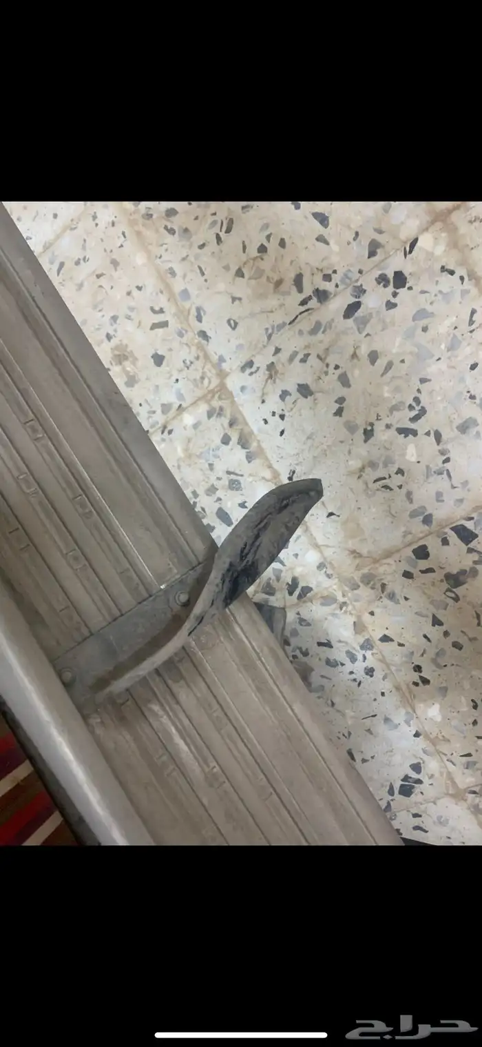 للبيع وطايات هايلكس جانبيه 1