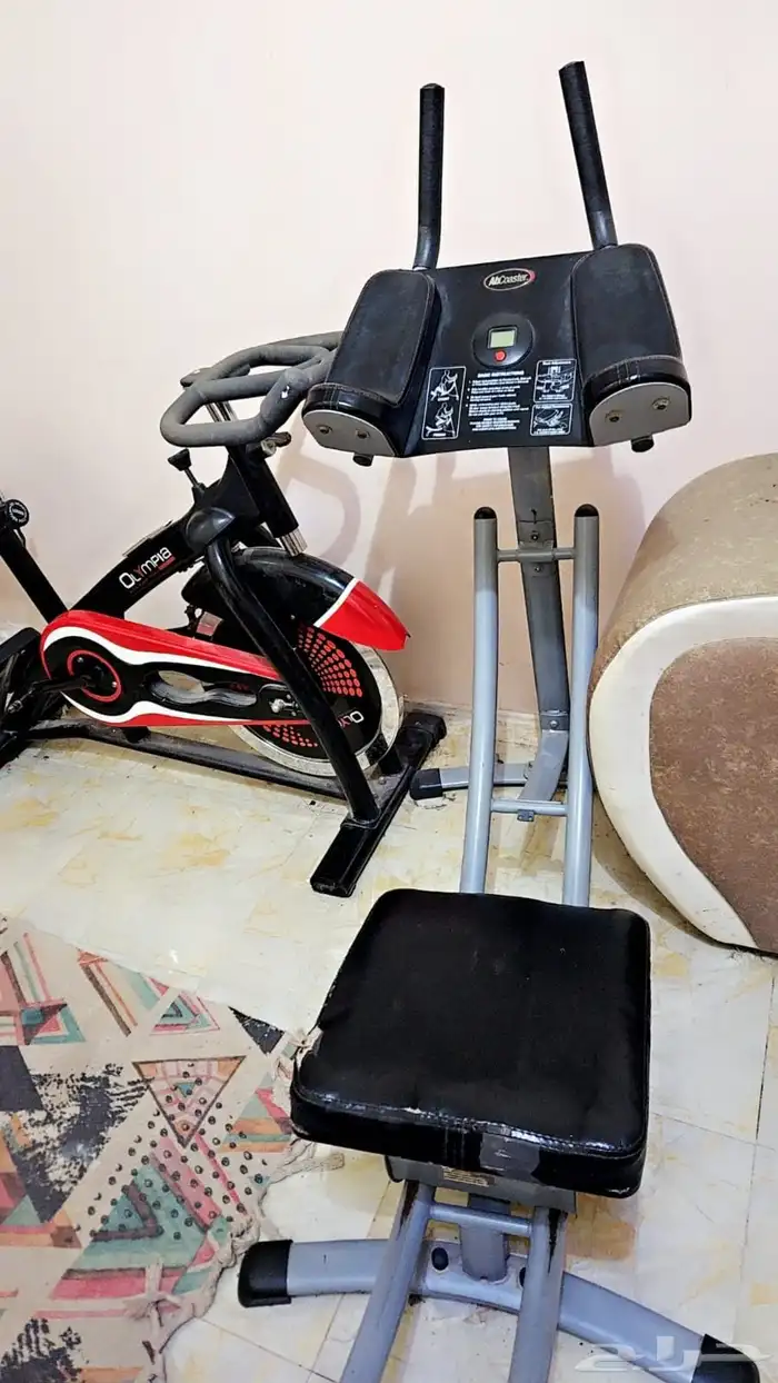 استاند تبع ثقال وحديد و دراجه و اغراض اخره 2