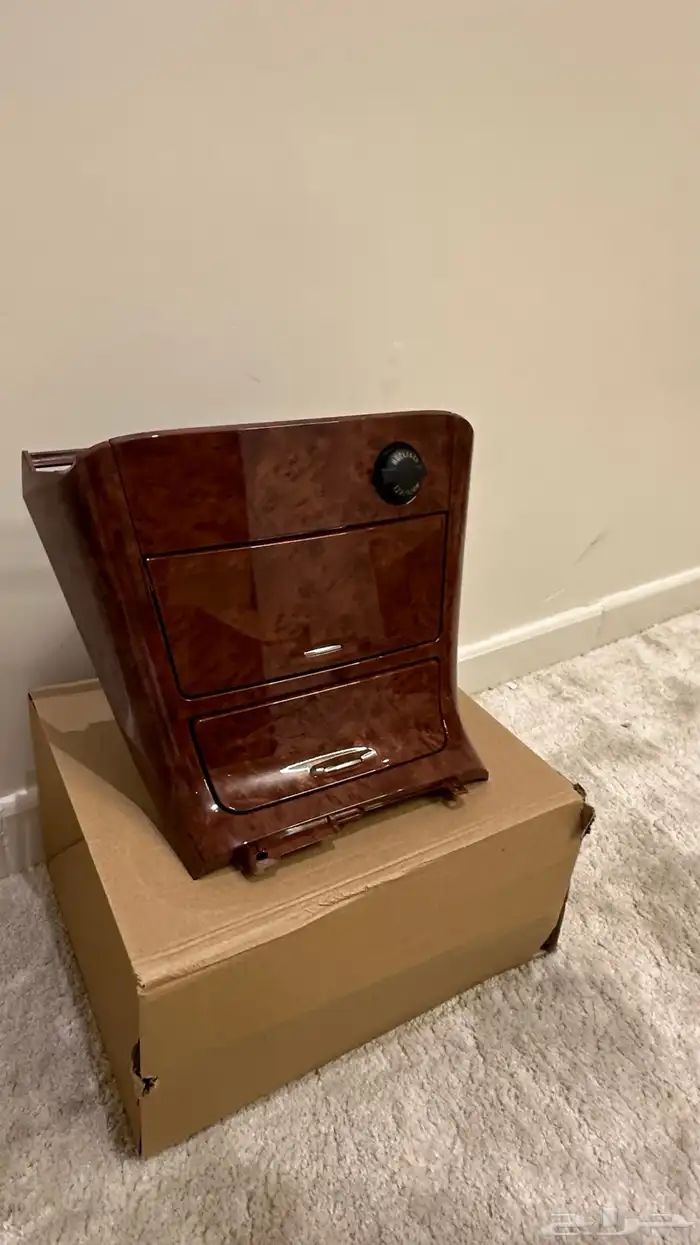 الطفاية كامري 2006 خشبي 0