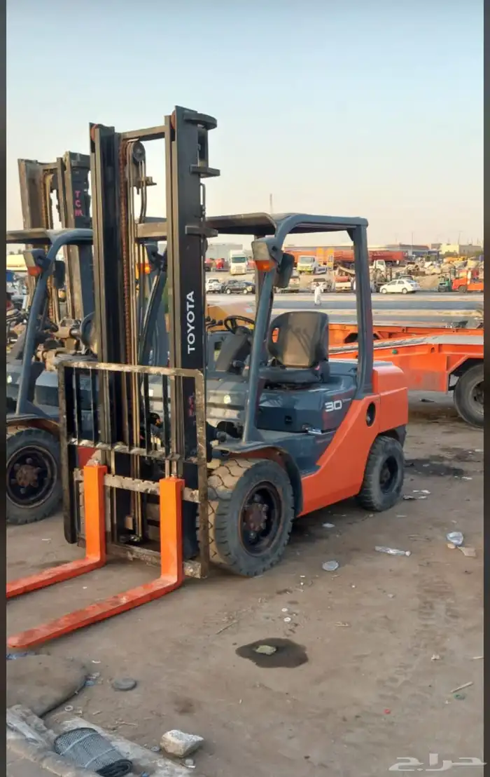 فور كلفت رفعات شوكية كرينات للاجار اليومي والشهري والمشاوير 7