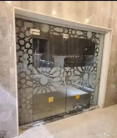 زجاج دربزين ودبل اجلاس ومحلات تجاريه 3