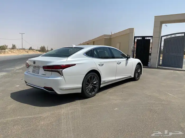 لكزس ال اس Ls500 سيدان 2018 2