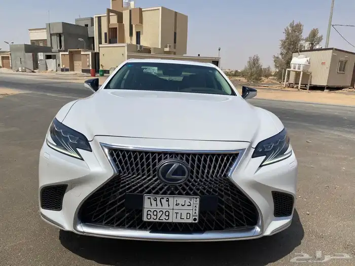 لكزس ال اس Ls500 سيدان 2018 6