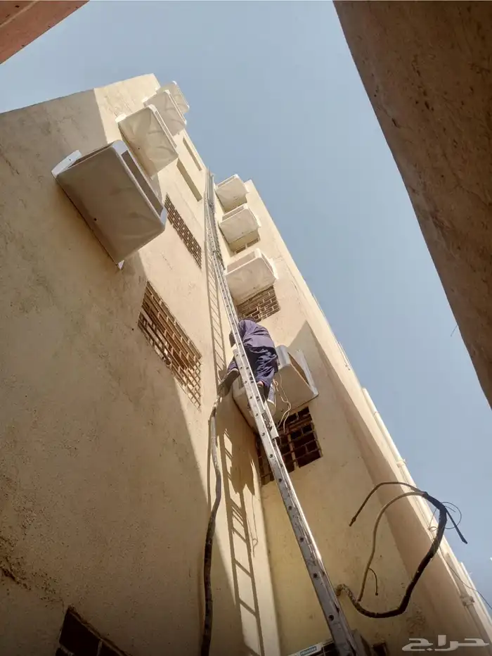 غطاء مكيف. فيبر جلاس. 0