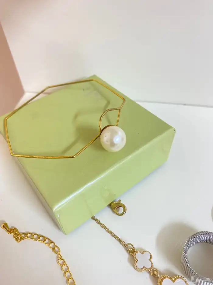 طقم اكسسوار وغيرها 8