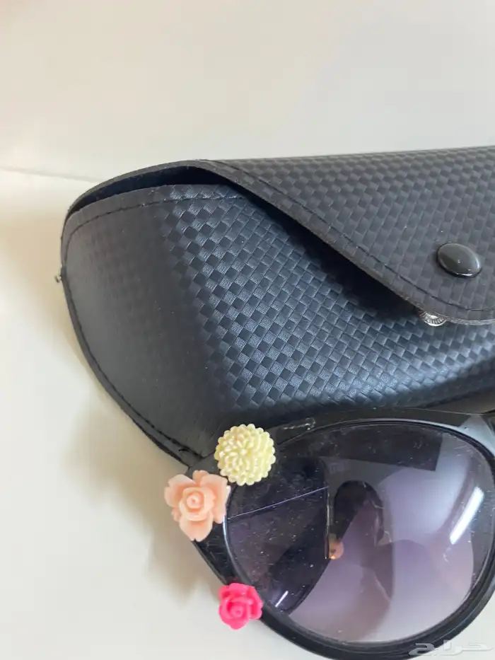 ساعات و اكسسوار و المزيد . 41