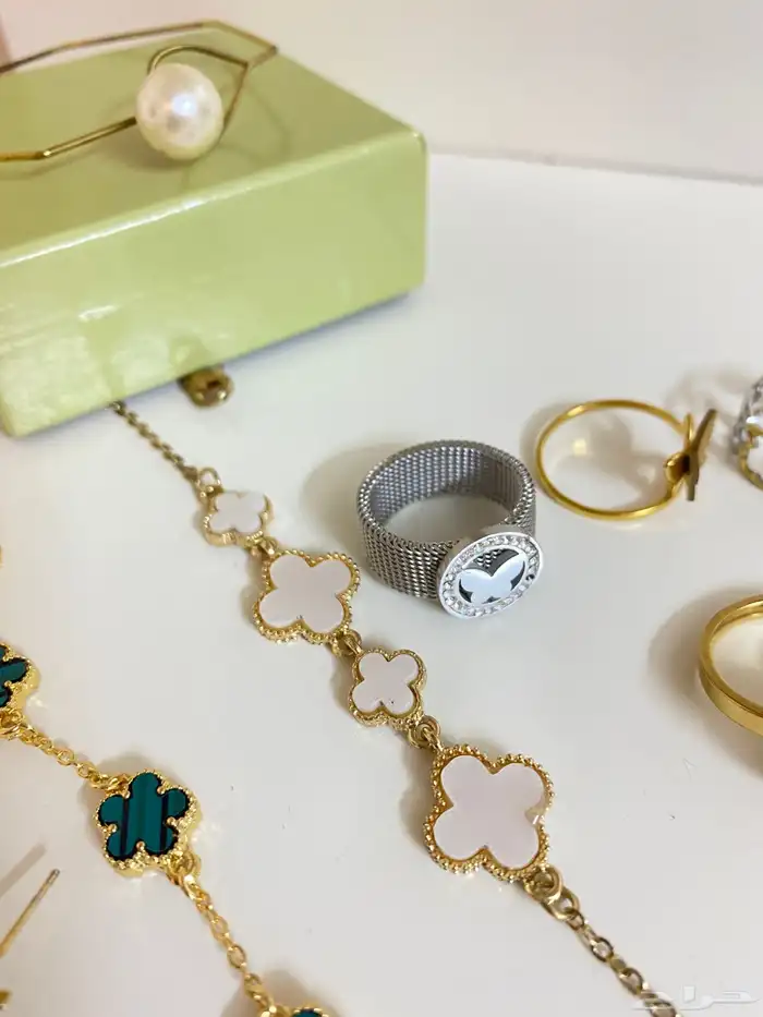 طقم اكسسوار وغيرها 9