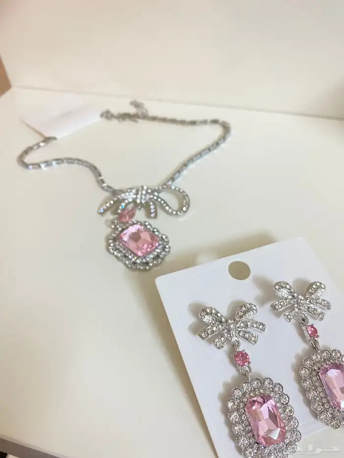 طقم اكسسوار وغيرها 6