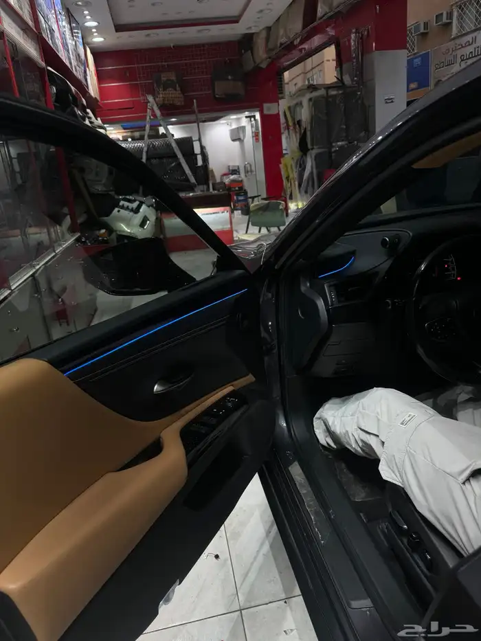 أناره داخلي لكزس es 350 نفس الوكاله موديل 2023 10