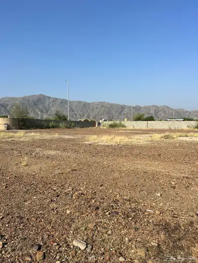 ارض للبيع مساحه كبيره محايل عسير 3