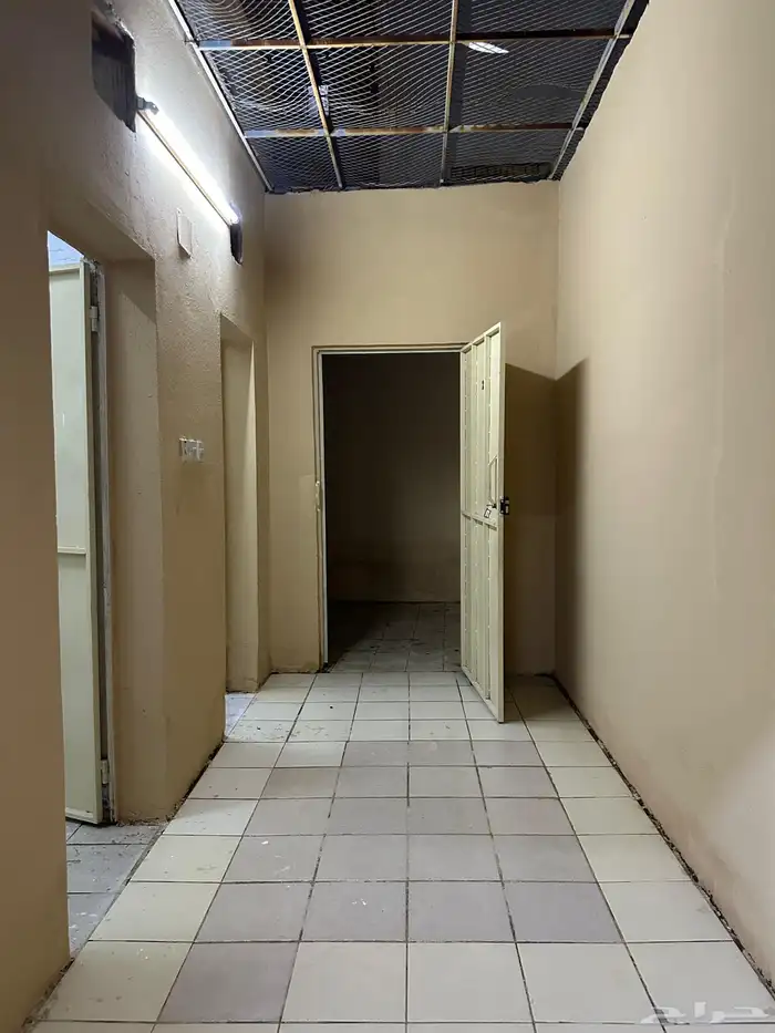 غرف عزاب للإيجار 1