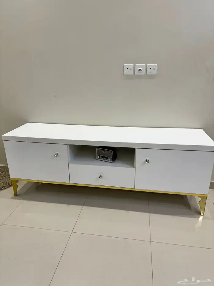 طاوله شاااشه من هوم بوكس جديده استخدام نظيف جدااا جدا 2