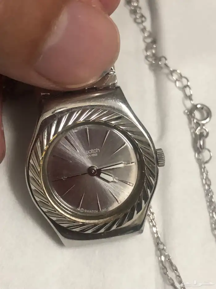 ساعة سواتش سوسرية مع سلسلة فضة ايطالي 925 7