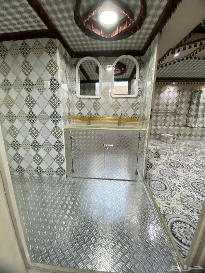 غرف سحب 15 متر جديد مطبخ وصط مجلس7 غرف ورا 3