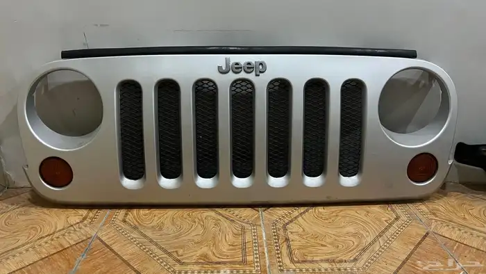 للبيع اغراض جيب رانجلير 2010 0