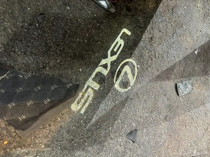 أناره داخلي لكزس es 350 نفس الوكاله موديل 2023 13