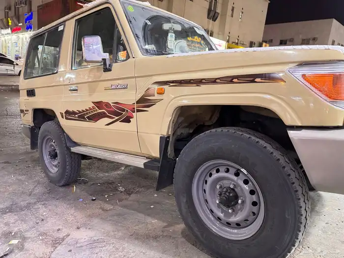 جميع الخطوط الوكاله جيب لاندكلوزر شاص هيلكس غماره وعمارتي 76