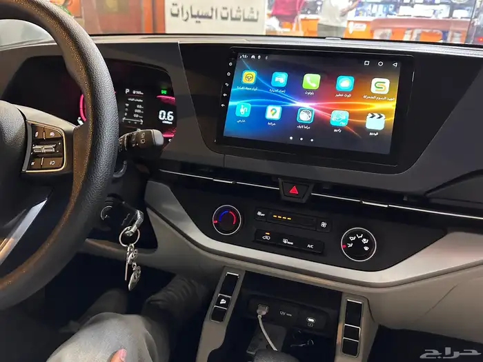 شاشة كيا كارينز موديل 2024 5