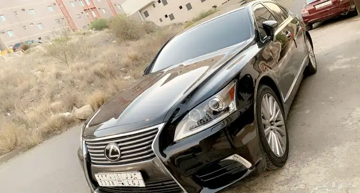 لكزس LS460 موديل 2014 17