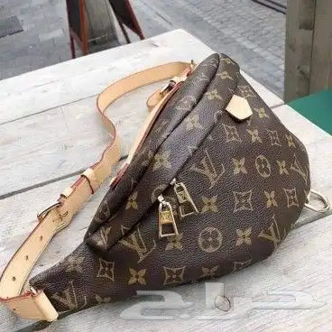 شنط. شوزات وبوتات نسائيه 47