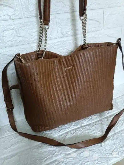 شنط دكنى dkny اصلى 31