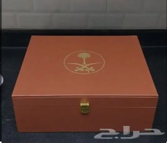 طباعة وتفصيل بكسات جلد للمناسبات واعلام واكياس بلاستك واكياس 1