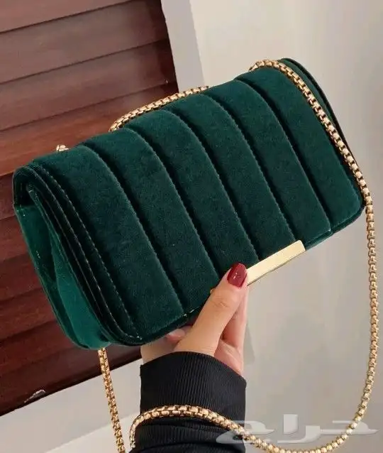 شنط. شوزات وبوتات نسائيه 11
