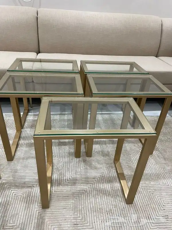 طاولات خدمه 0