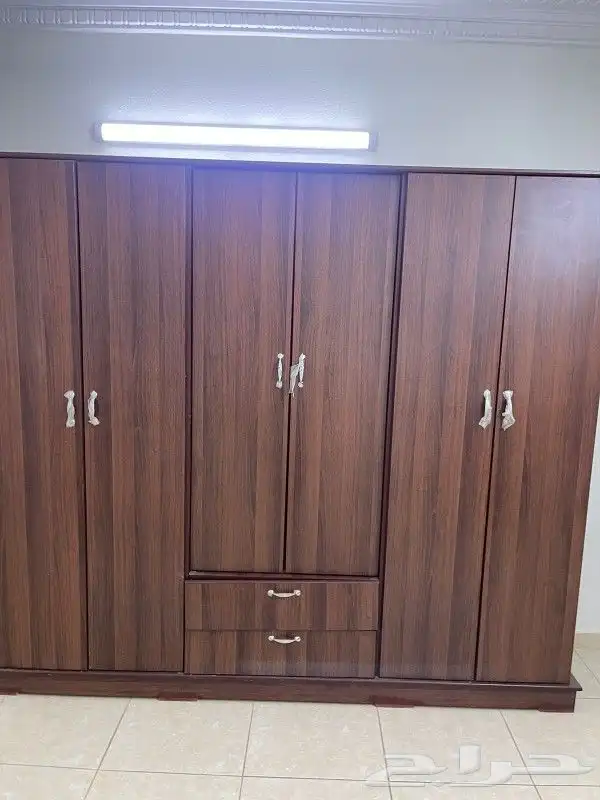 نجار موبيليا شغل فك وتركيب اي شغل ديكور وعندي شغل للبيع 2