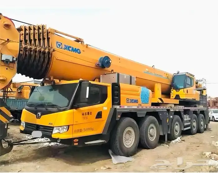 Crawler crane 650 tons 5