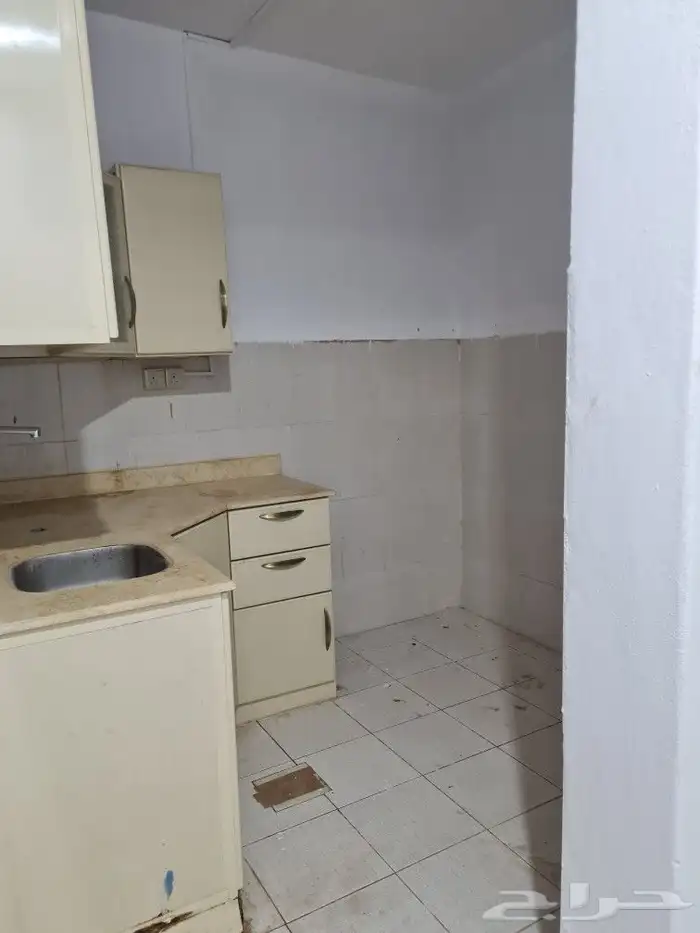 للبيع استراحات شباب ( عزاب ) 4