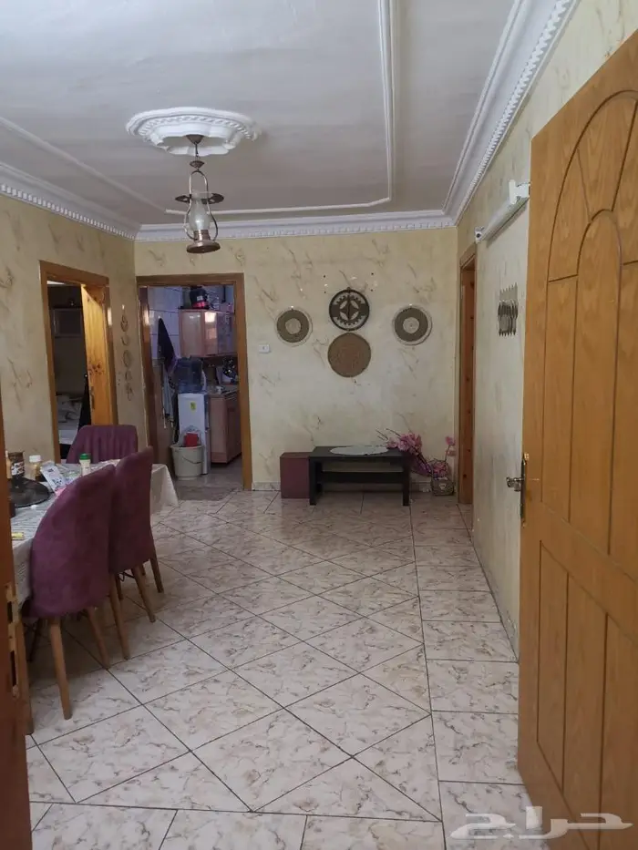 للبيع عمارة 3 أدوار بوسط الطائف حي الخالدية على ممر درج 10