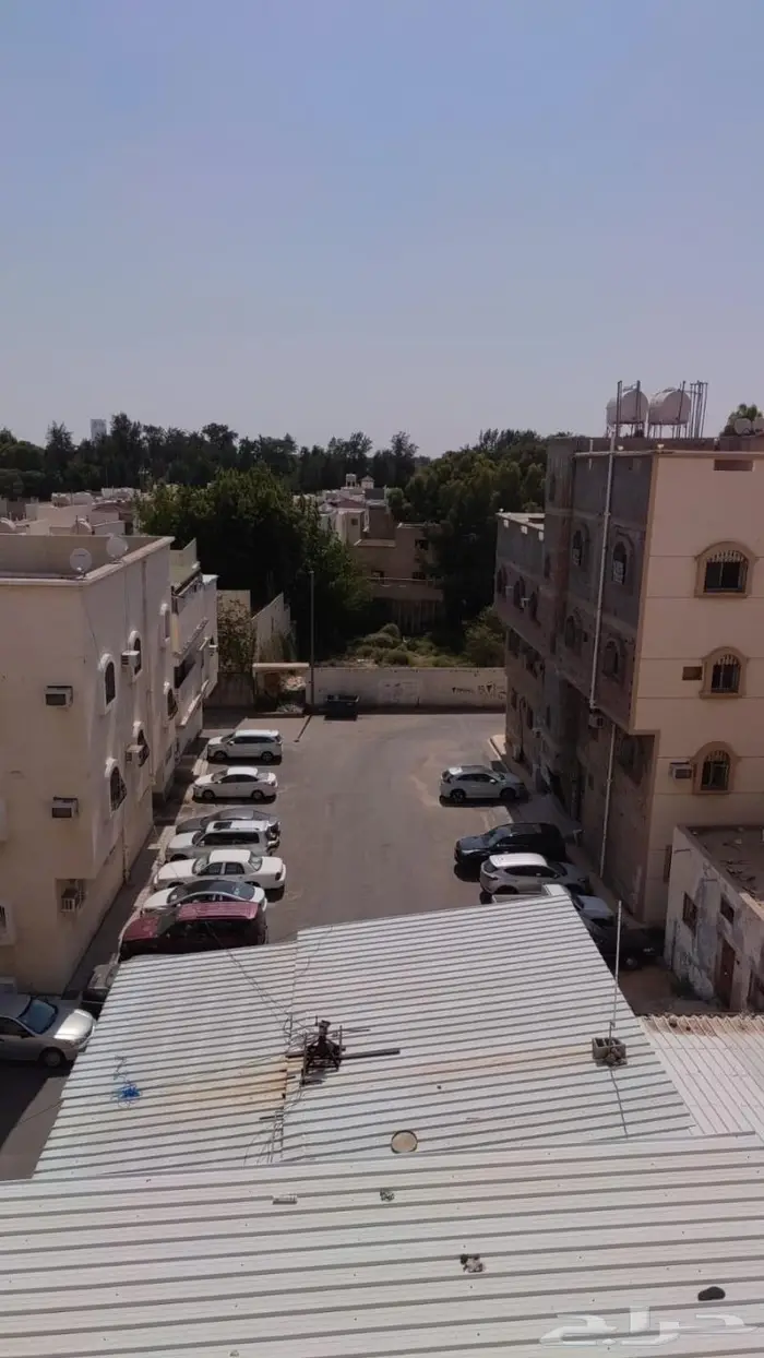 للبيع عمارة 3 أدوار بوسط الطائف حي الخالدية على ممر درج 8