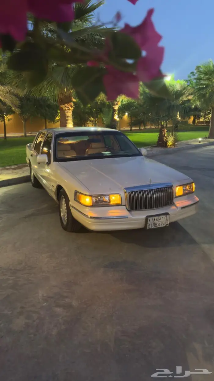لنكولن تاونكار 1997 0
