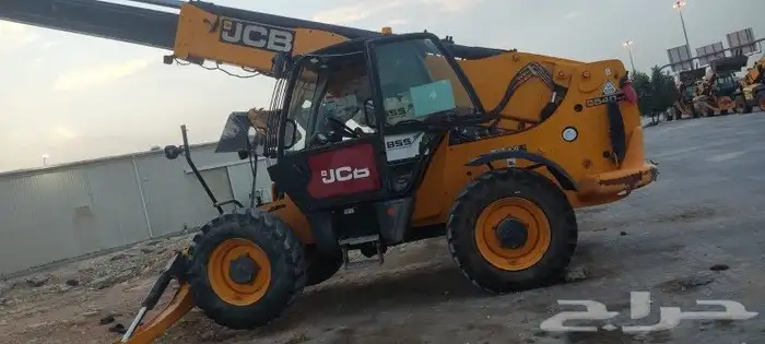 اجارات رافعات شوكيه ومان لفت وسيزر لفت وجي سي بي رافعات 0