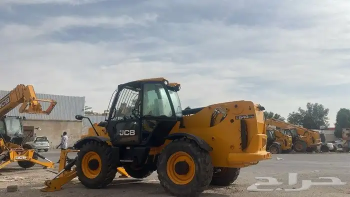 اجارات رافعات شوكيه ومان لفت وسيزر لفت وجي سي بي رافعات 6