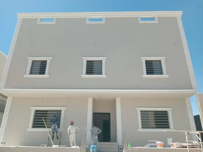 انا معلم بوية دهانات باكستانئ داخلي و خارجي شغل ذي مهندسي 2