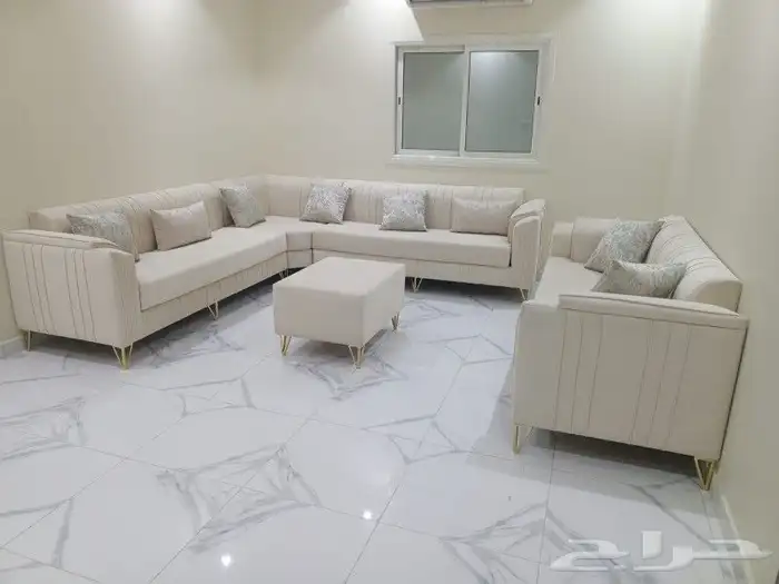 تنجيد وتفصيل جميع انوع الكنب و المجالس و الستائر والمفروشات 24