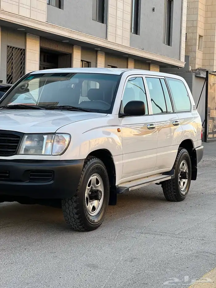 لاندكروزر 2002 G ستاندر نظيف جدا (تم البيع) 3