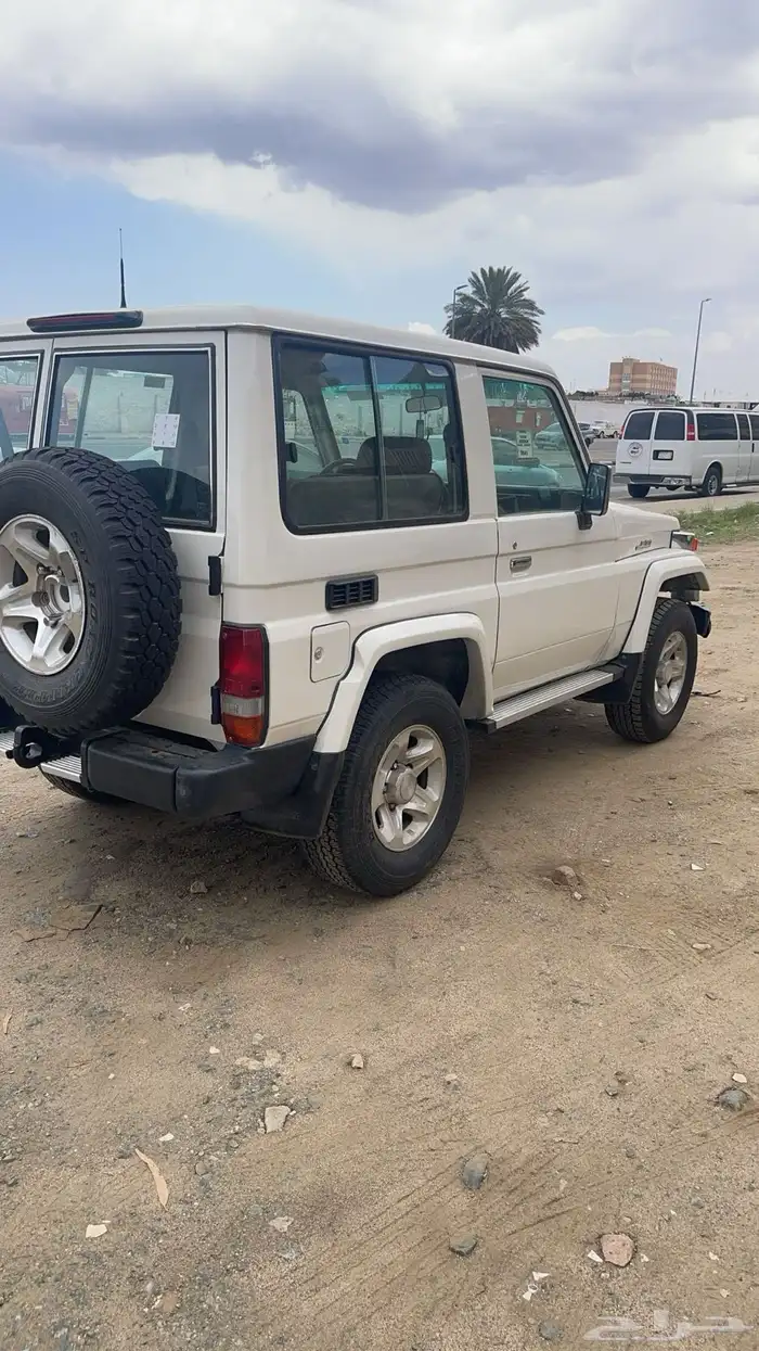 جيب ربع 2006 مبيوعات حكومية ماشي 113000 12