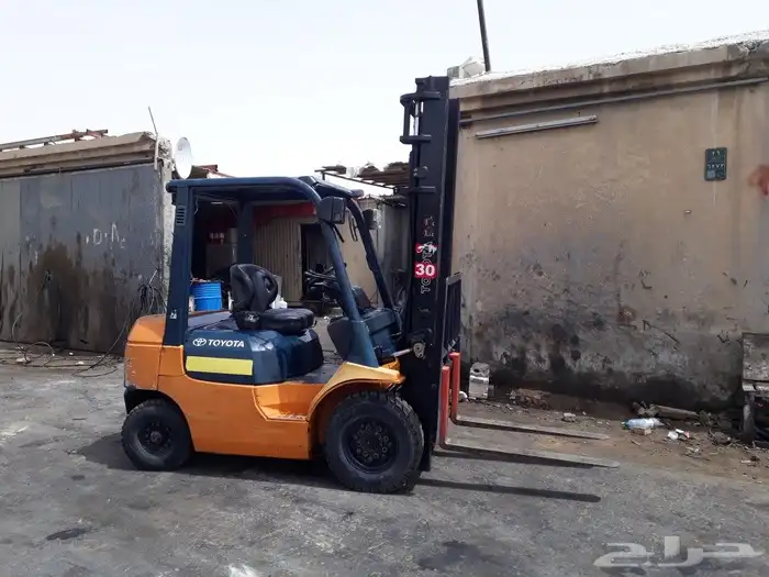 رافعه شوكيه فوركلفت فور كلفت للايجار سكينه رفاعه forklift 5