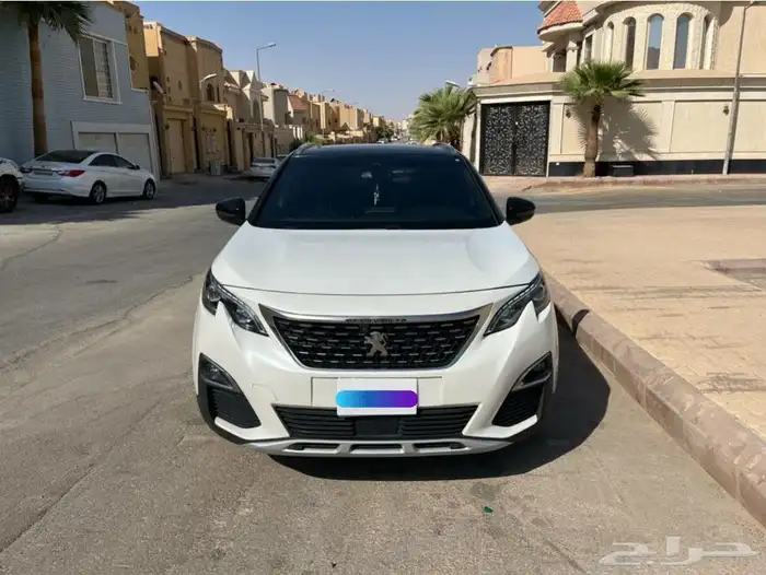 بيجو 3008 موديل 2021 اعلي فئه 4