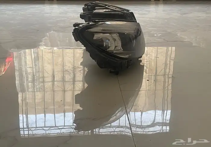 شمعات اماميه مرسيدس كوبيه C300 موديل 2021 1