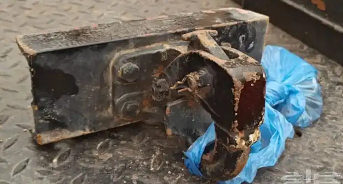 للبيع قطع نيسان باترول فتك 98 2004 42