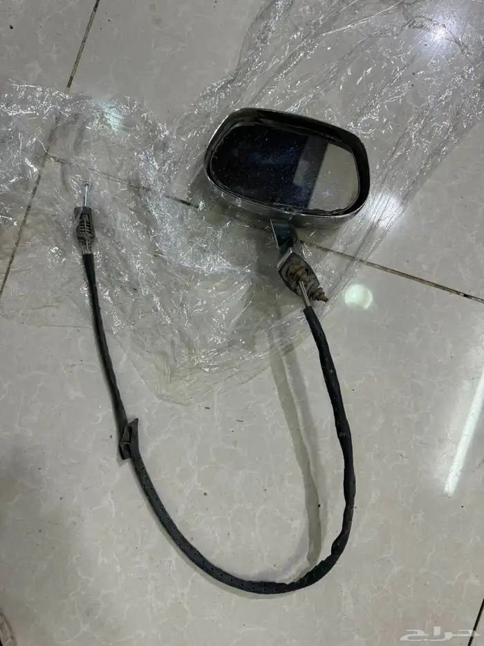 مرايات اليمين كهرباء نظيفه جدا اليسار واير فيها ملاحظات 3